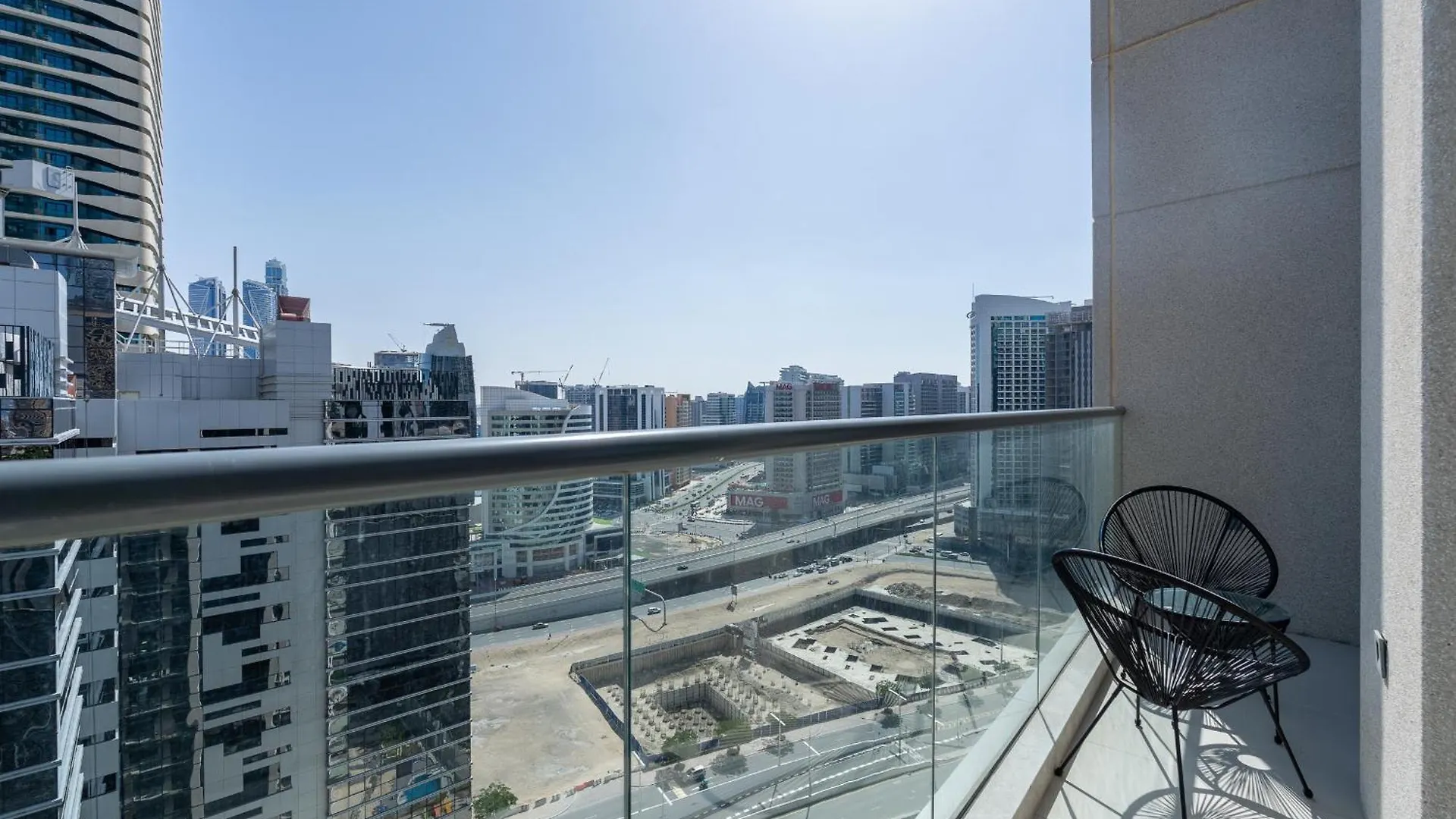 Heaven Crest Vacation Homes Downtown - Studio And 1 Bedroom Suites 2 Minute Walk To Dubai Mall And Burj Khalifa 0*,  Emirati Arabi Uniti