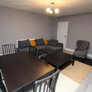 https://modern-2-bed-close-to-city.cambridgehotelsuk.com